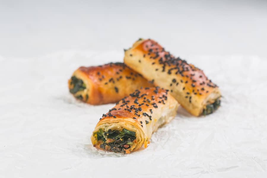 Ispanaklı Kol Böreği